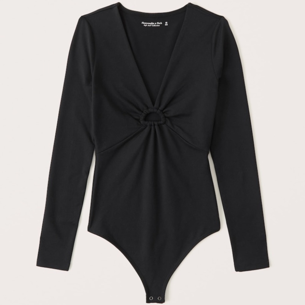 Abercrombie & Fitch 
Long-Sleeve Seamless Fabric Keyhole Bodysuit